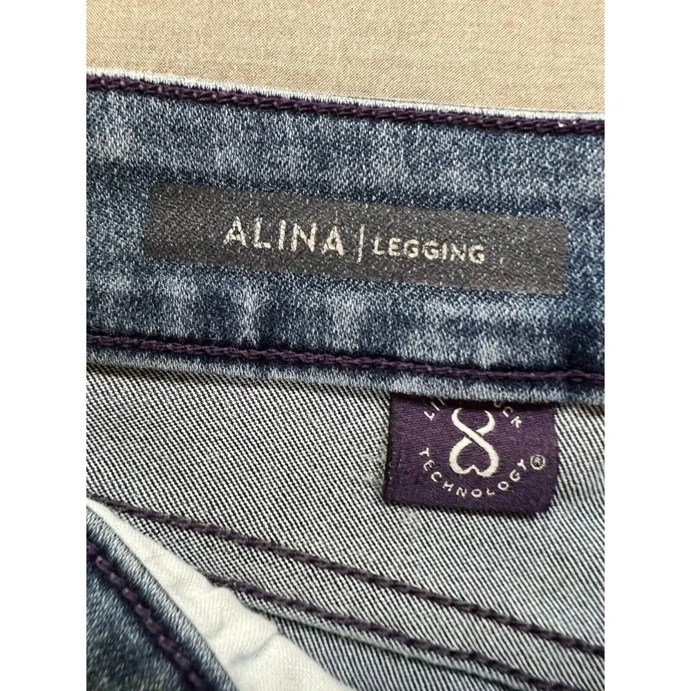 NYDJ Alina Leggings Pants‎ Womens 6 Blue Denim Belted Pockets 32x29. - Picture 5 of 13